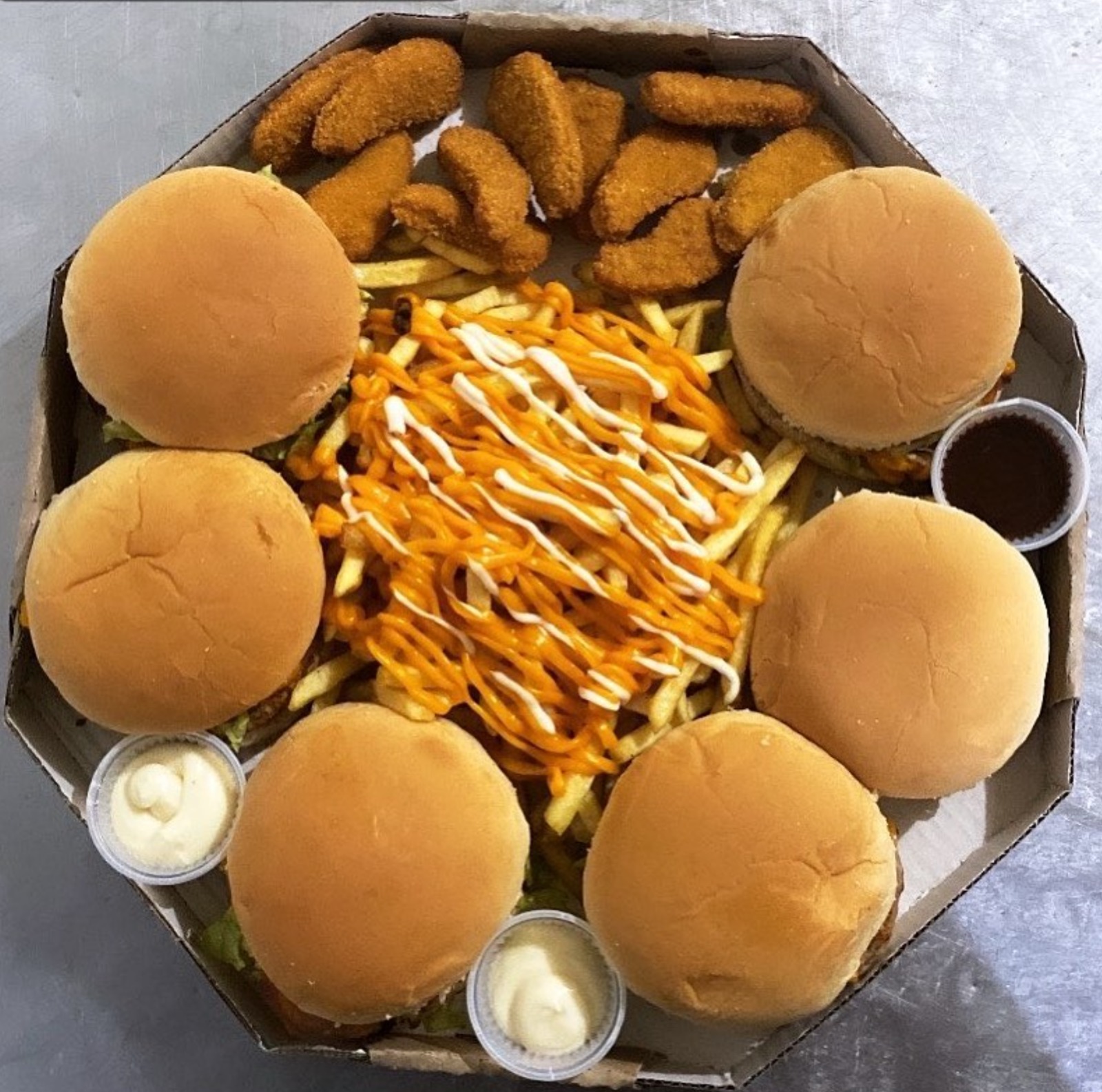 Combo Caixa do Rolê